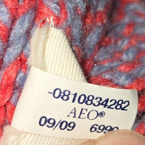 [Y2K Fashion] American Eagle Cardigan Sweater Chunky Knit Womens Medium - 2009 - Picture 7 of 9